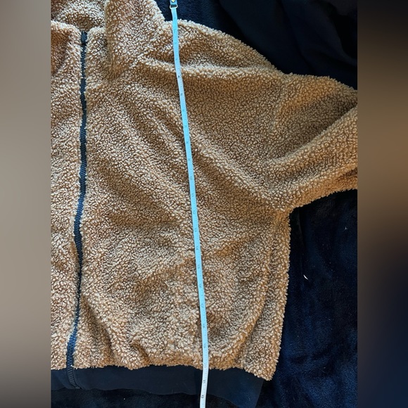 Fabletics Reversible Teddy Jacket - Picture 6 of 6
